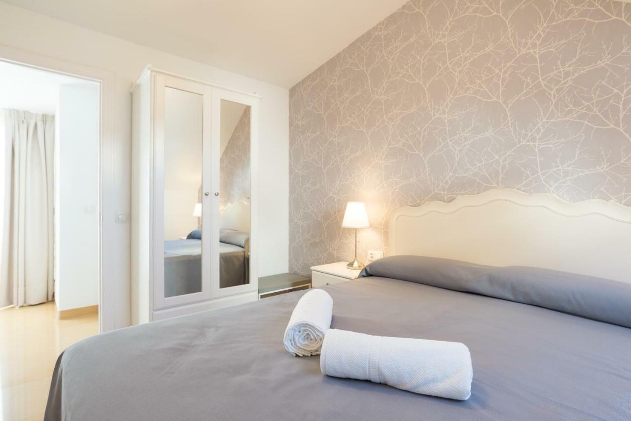 Apartamentos Tucan Малага Екстер'єр фото