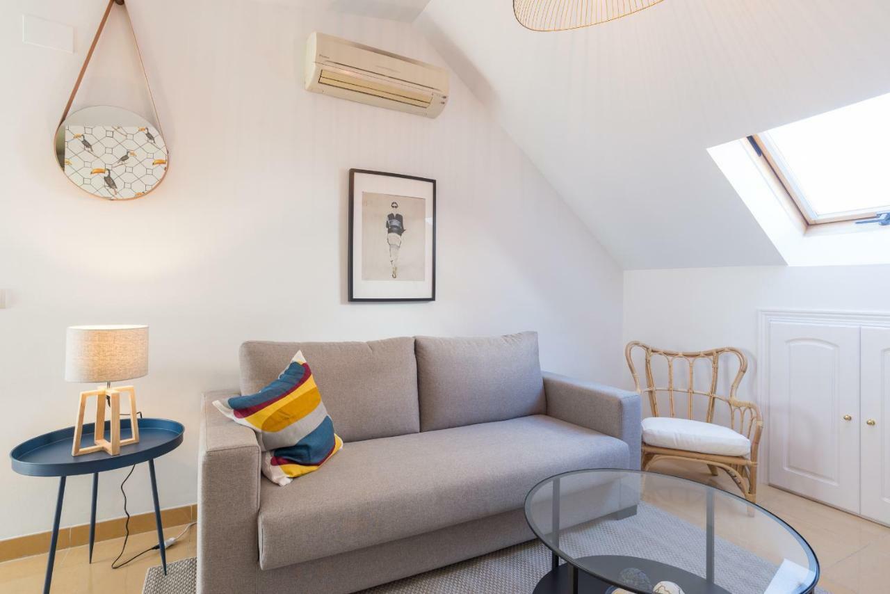Apartamentos Tucan Малага Екстер'єр фото